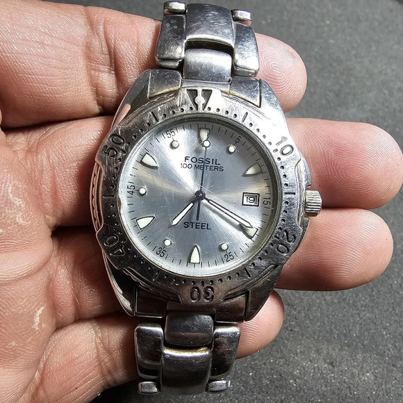 Fossil Steel Mens Quartz Analog Watch FS-2557 Stainless Steel Date Just Working - Picture 1 of 10